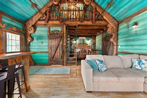 Blue hills ranch texas - Dream destination for events and vacations, 15 min from Waco, TX. All-wood events barn, guest cabins, animal sanctuary.
